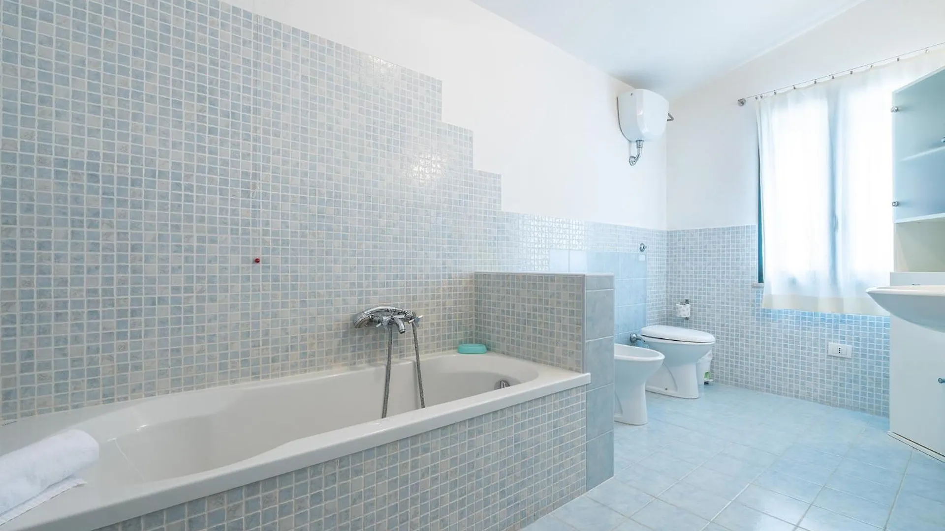 Villa Sirena Marongiu 0*,